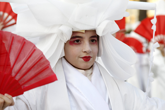 _MG_0181_RED_WHITE.jpg